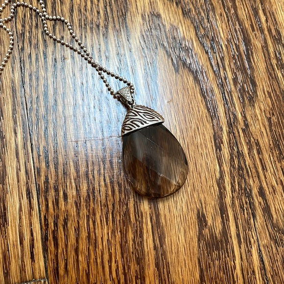 Gem Pendant Necklace - Picture 3 of 5